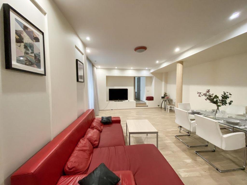 Old Town Apartment With Private Elevator リガ エクステリア 写真
